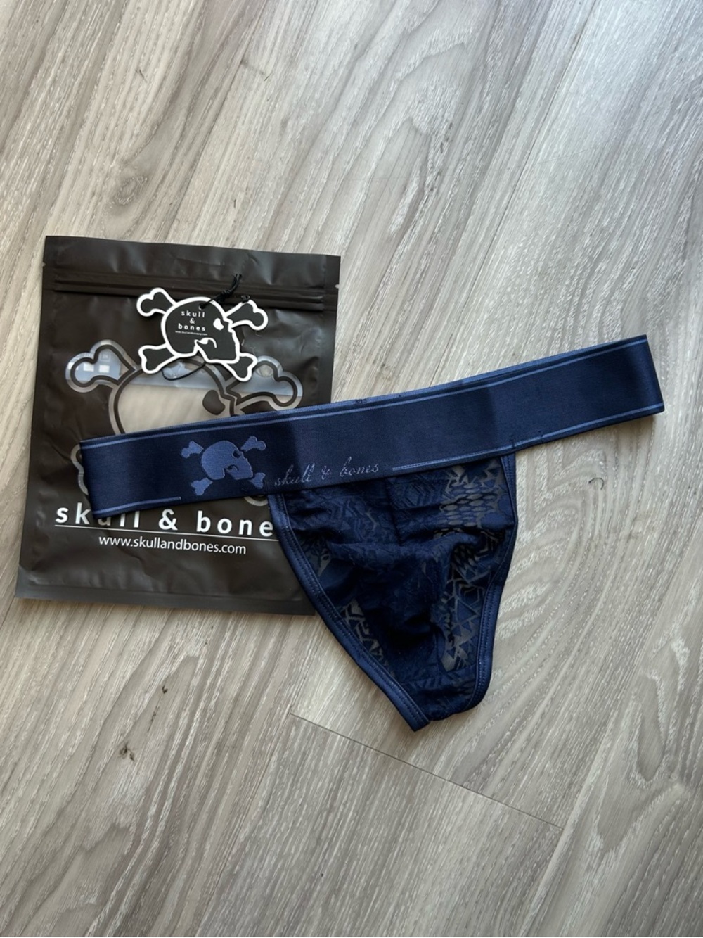 Skull & Bones | Burnout Thong in Navy (Small)